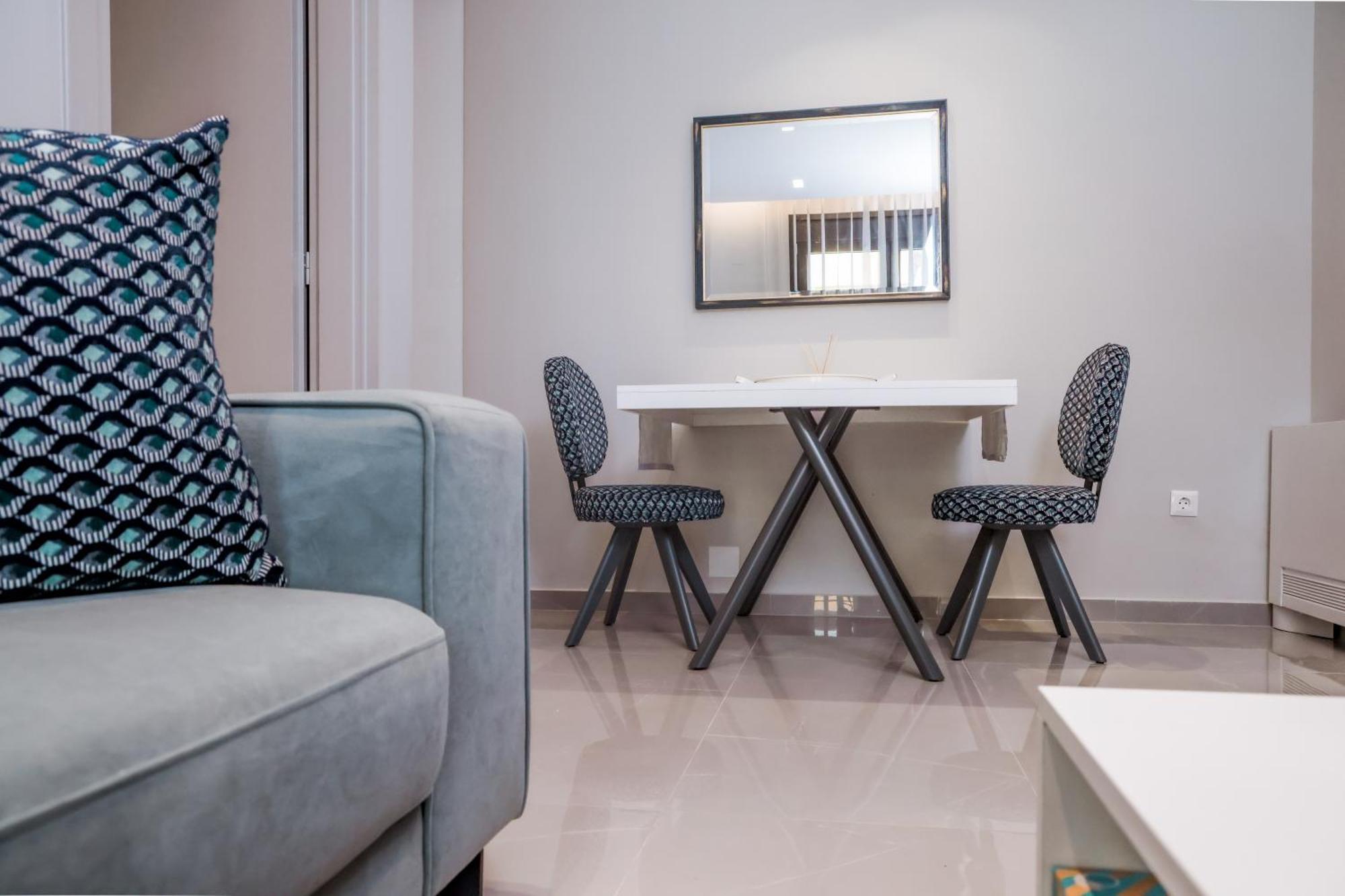 Urban Apartments Хиос Екстериор снимка